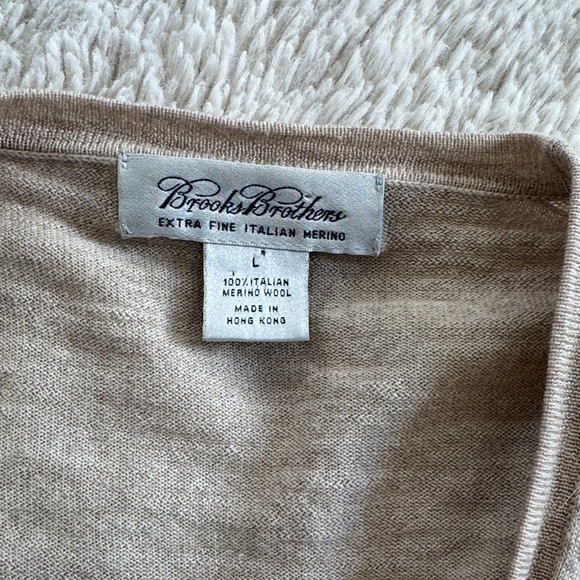 Brooks Brothers wool Light Tan Cardigan - Picture 2 of 6